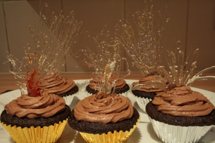 chocolate firework cupcakes with dulche de leche